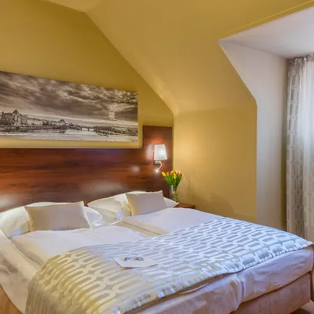 Hotel Pytloun Kampa Garden Praha