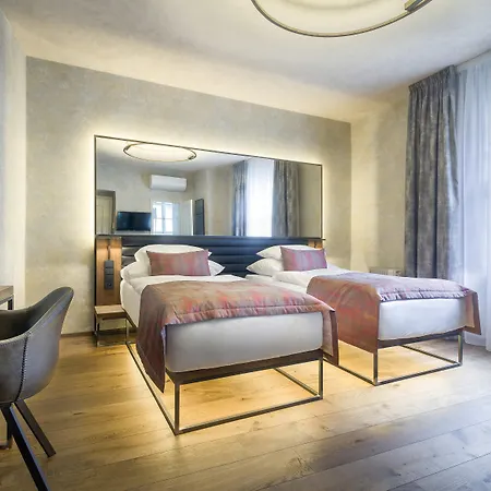 Hotel Waldstein 4*