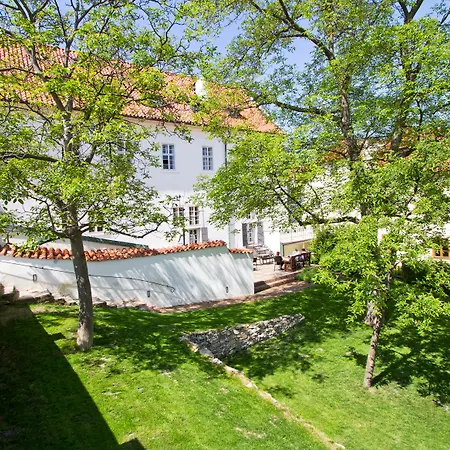 Monastery Otel 4*