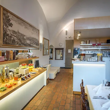Otel Monastery 4*