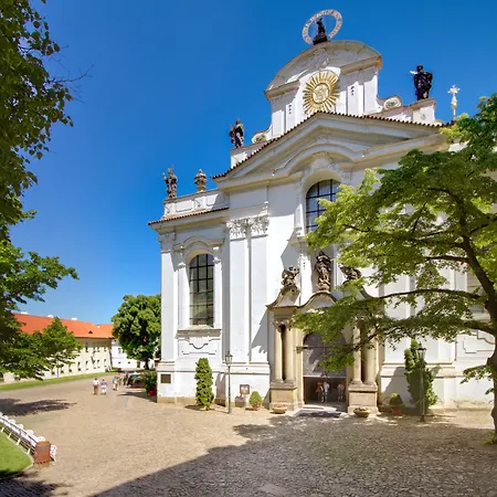 Monastery 4* Prag