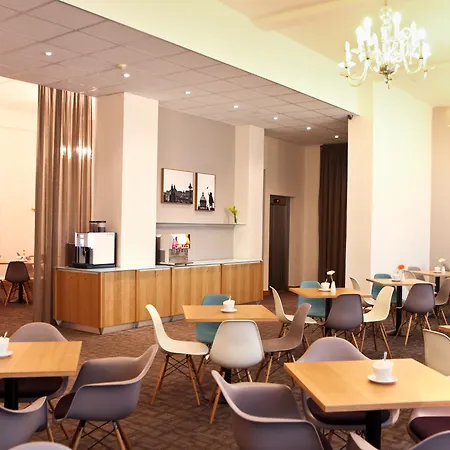 Central Hotel Prague Otel 3*