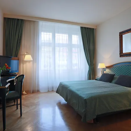Szálloda Elysee