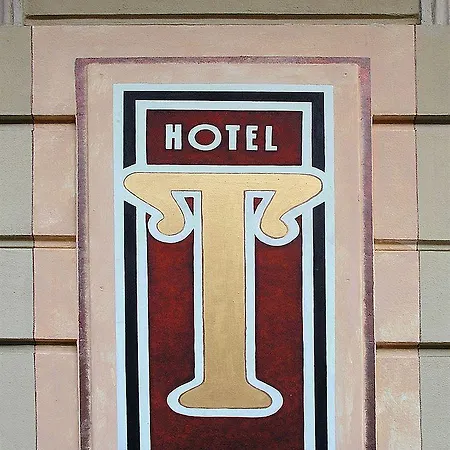 Tivoli 3*