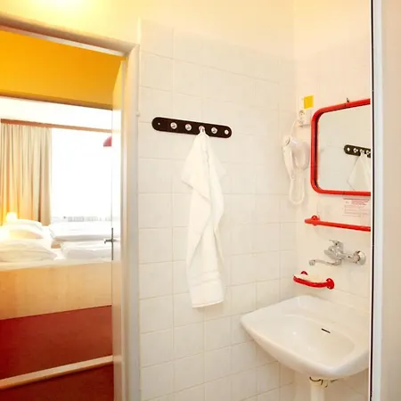 Hotel Charles