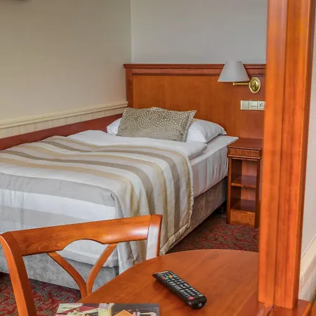 Adria Otel Prag