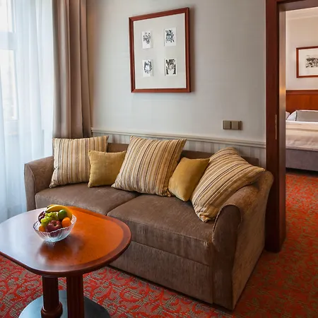 Adria Otel