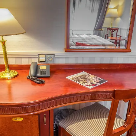 Otel Adria