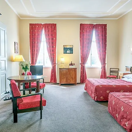 Szálloda Bookquet 5*