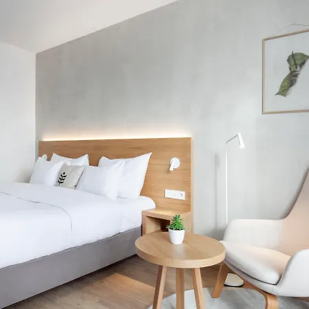 Botanique Hotel 4*