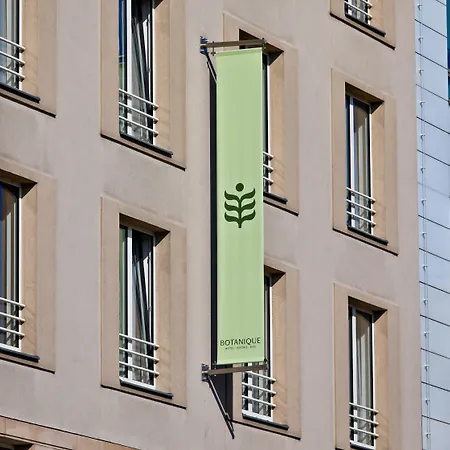 Botanique Hotel