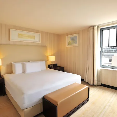 Hotel Hilton Old Town 5*