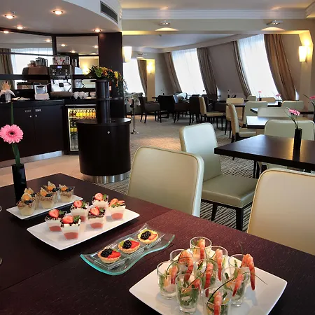 Hilton Old Town 5* Praga