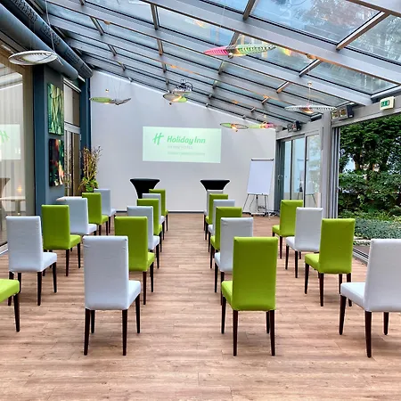 Szálloda Holiday By Ihg 4*