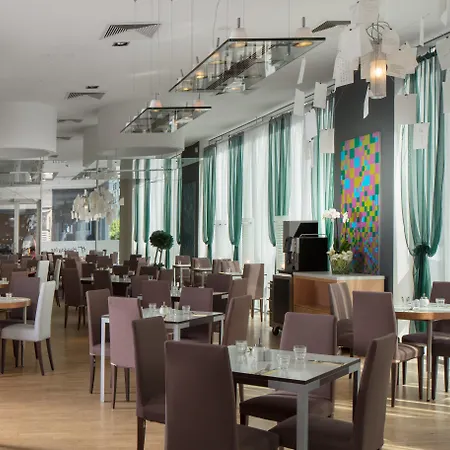 By Ihg Hotel Prague