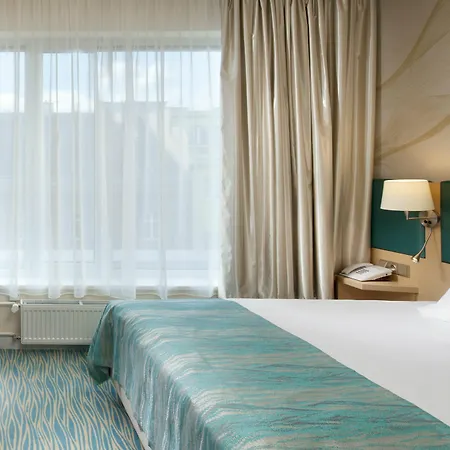 By Ihg 4* Prague
