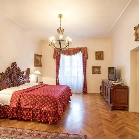 By Bhg Prague