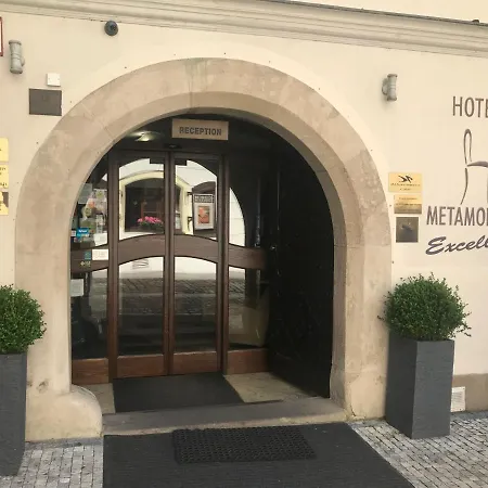 Metamorphis Hotel