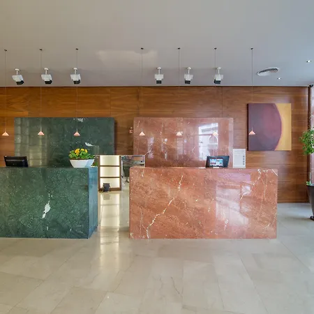 K+k Fenix Hotell