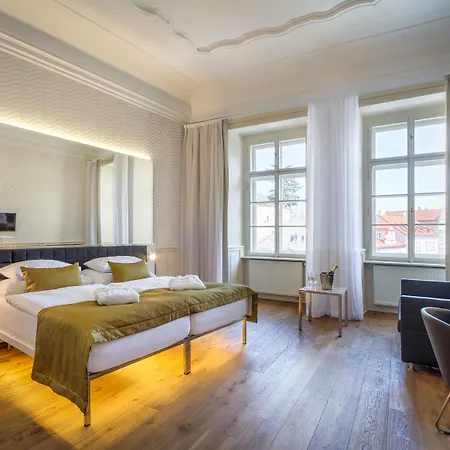 Golden Star 4* Prag