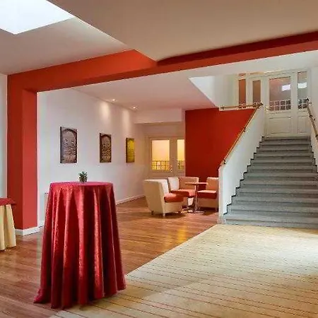 Mamaison Riverside 5* Prága