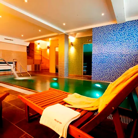 Relax Hotel
