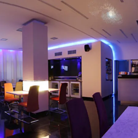 Hotel Relax