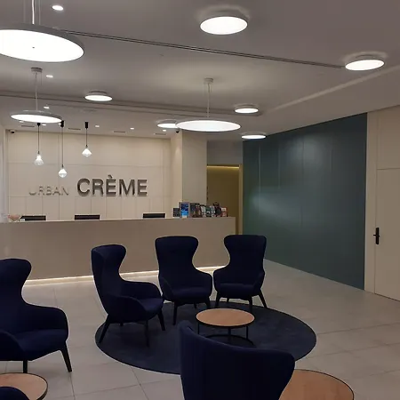 Hotel Urban Creme