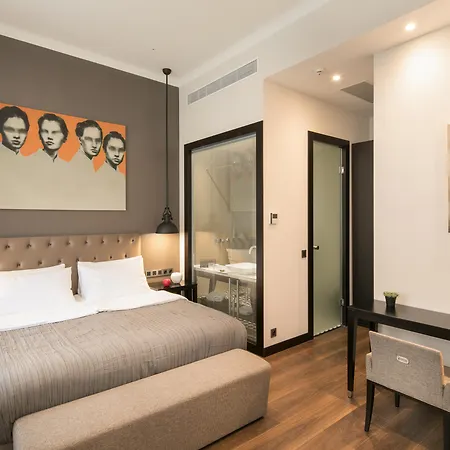 Hotel Quentin 4*