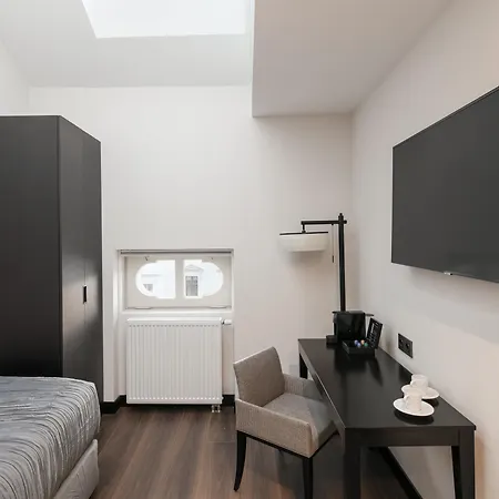 Quentin Hotel Prague