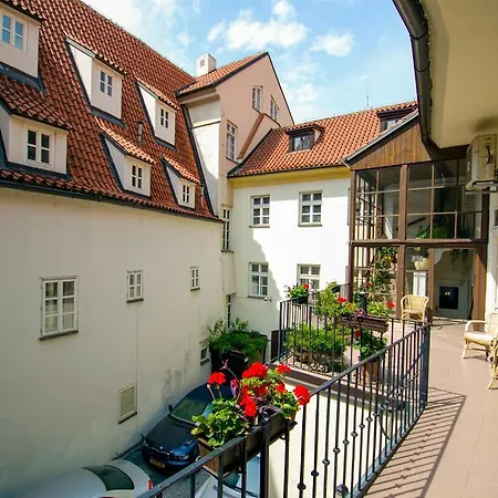 Josephine Old Town Square - Czech Leading Hotell 4*