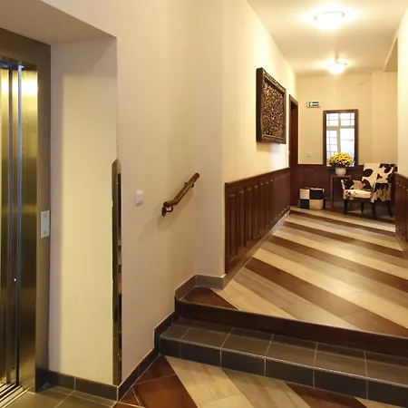 Anyday Apartmanhotel 3*