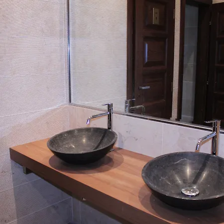 Anyday Aparthotel