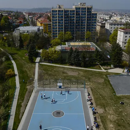 Ξενοδοχείο University Hotel 2*