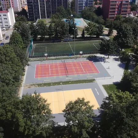 Ξενοδοχείο University Hotel 2*