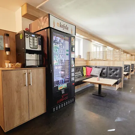 University Hotel Hotel 2*