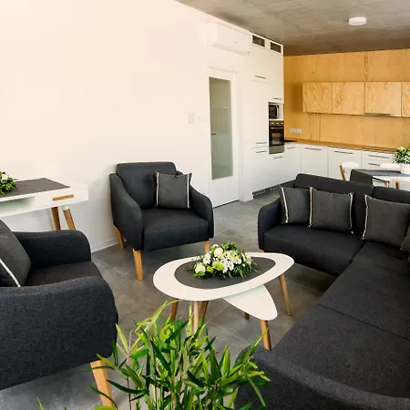 Aparthotel Trafick 4*