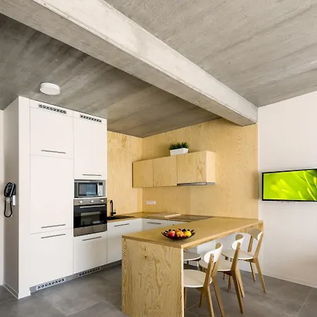 Trafick Aparthotel