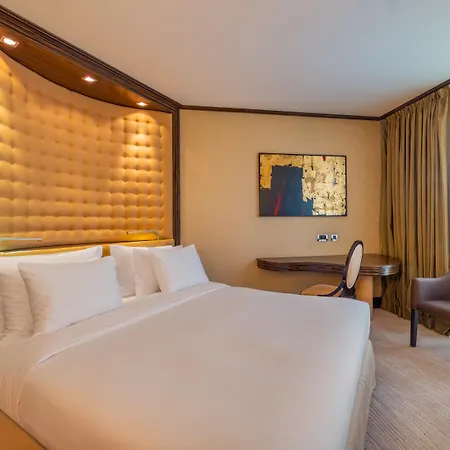 Hotel Nh Collection Carlo Iv Prag