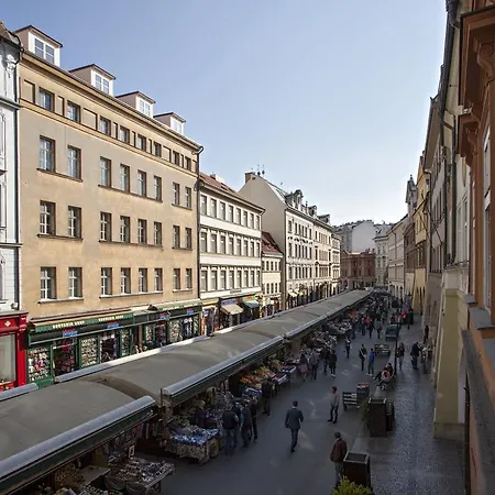Corto Old Town Praga