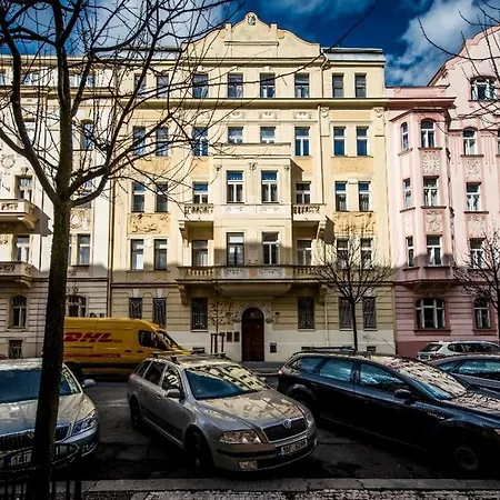 Modern Riegrovy Sady * Prague