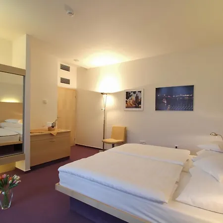 Hotel Dap 3*
