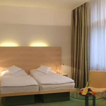 Hotel Dap 3*