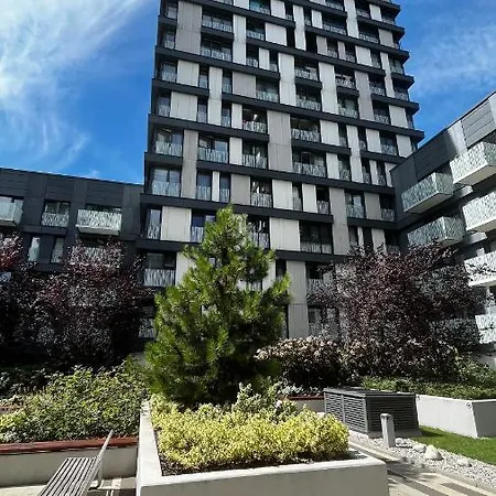 Garden Tower - 8 Min Do Centra, Garaz Prague