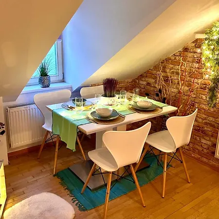 Apartmán Duplex 2 With Quiet Terrace On Wenceslas Square