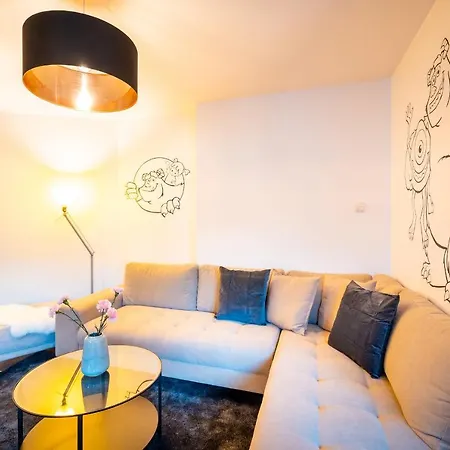 Klimentska Cartoon Apartment *