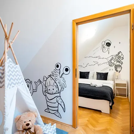 Apartment Klimentska Cartoon *