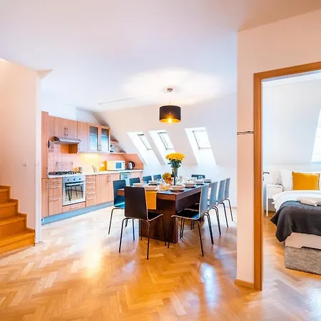 Apartment Klimentska Cartoon *