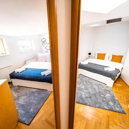 Klimentska Cartoon Apartment *