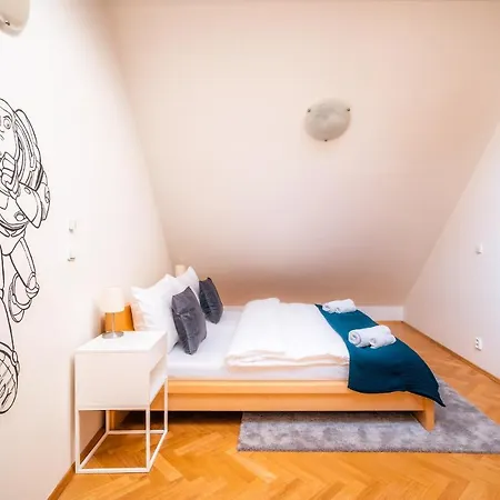 Apartment Klimentska Cartoon *